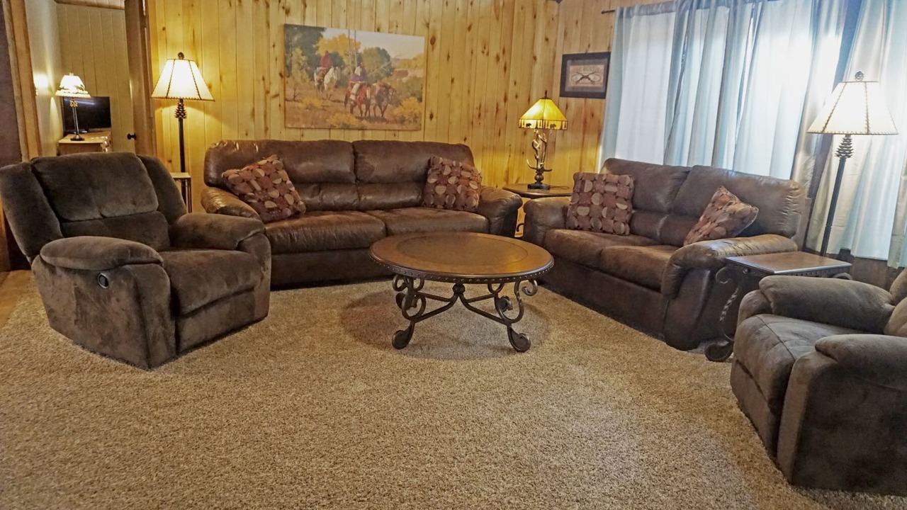 Photo of Livingroom in Red River