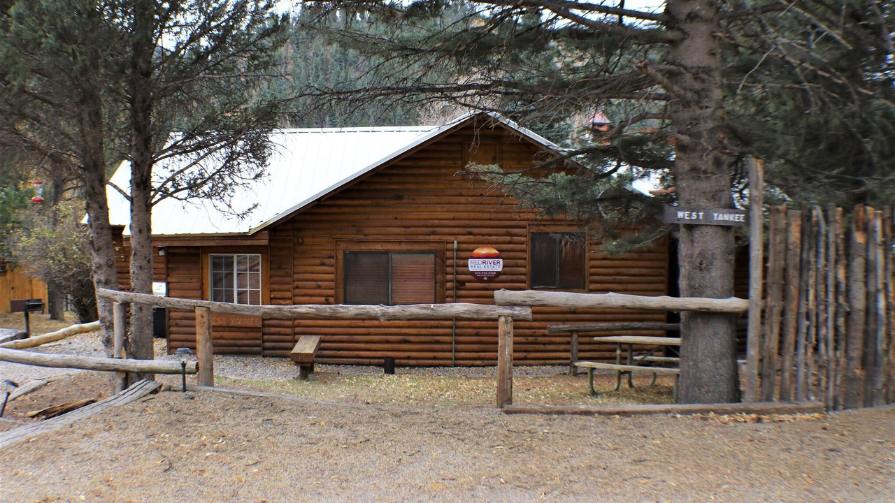 Photo of Others in Red River