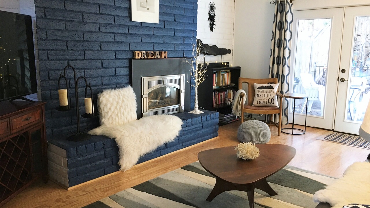Photo of Livingroom in Los Alamos