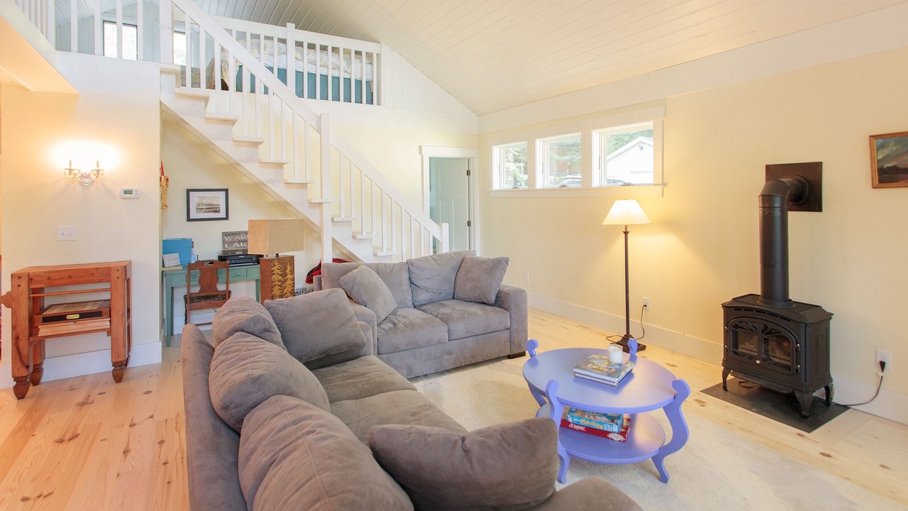 Photo of Livingroom in Crosslake