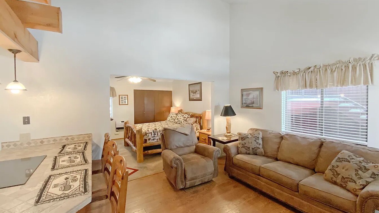 Photo of Livingroom in Angel Fire