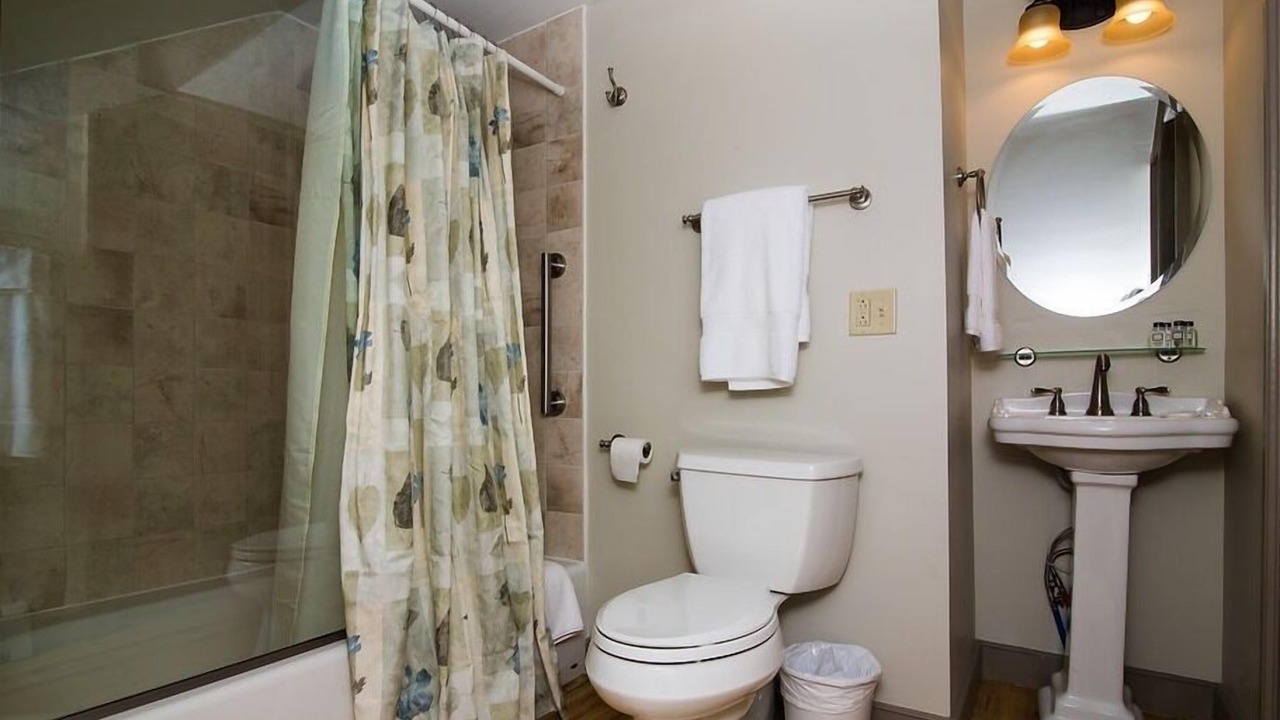 Photo of Bathroom in Keene