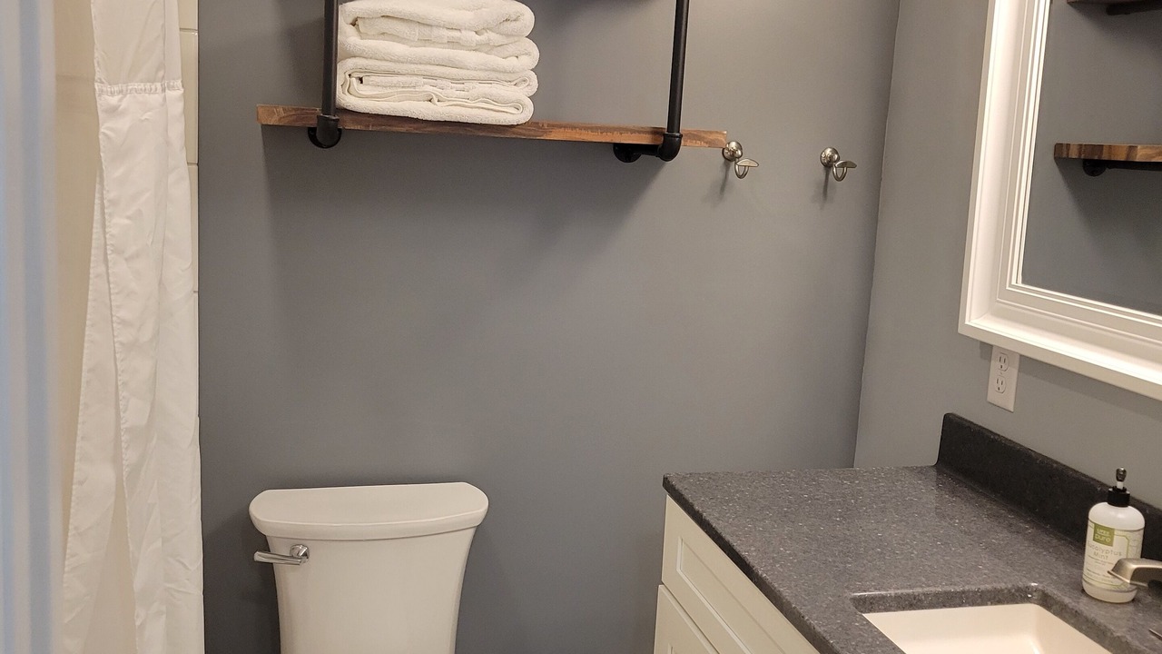 Photo of Bathroom in Lake City