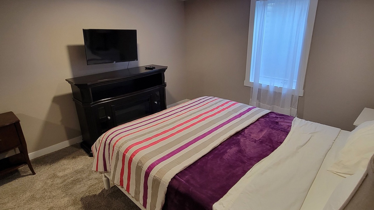 Photo of Bedroom in Lake City