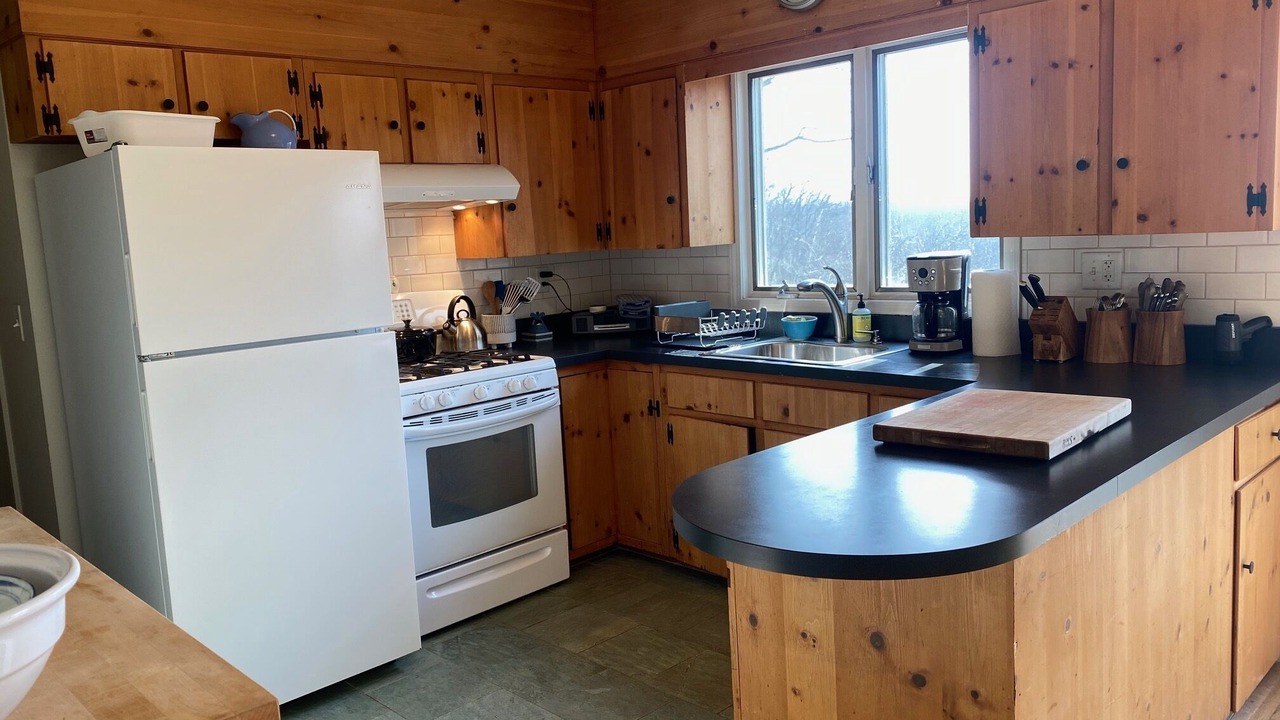 Photo of Kitchen in Middlefield