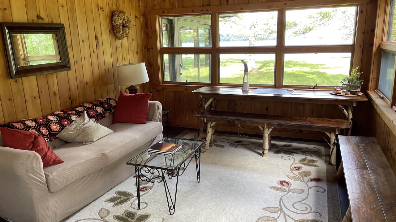 Photo of Livingroom in Lake Pleasant