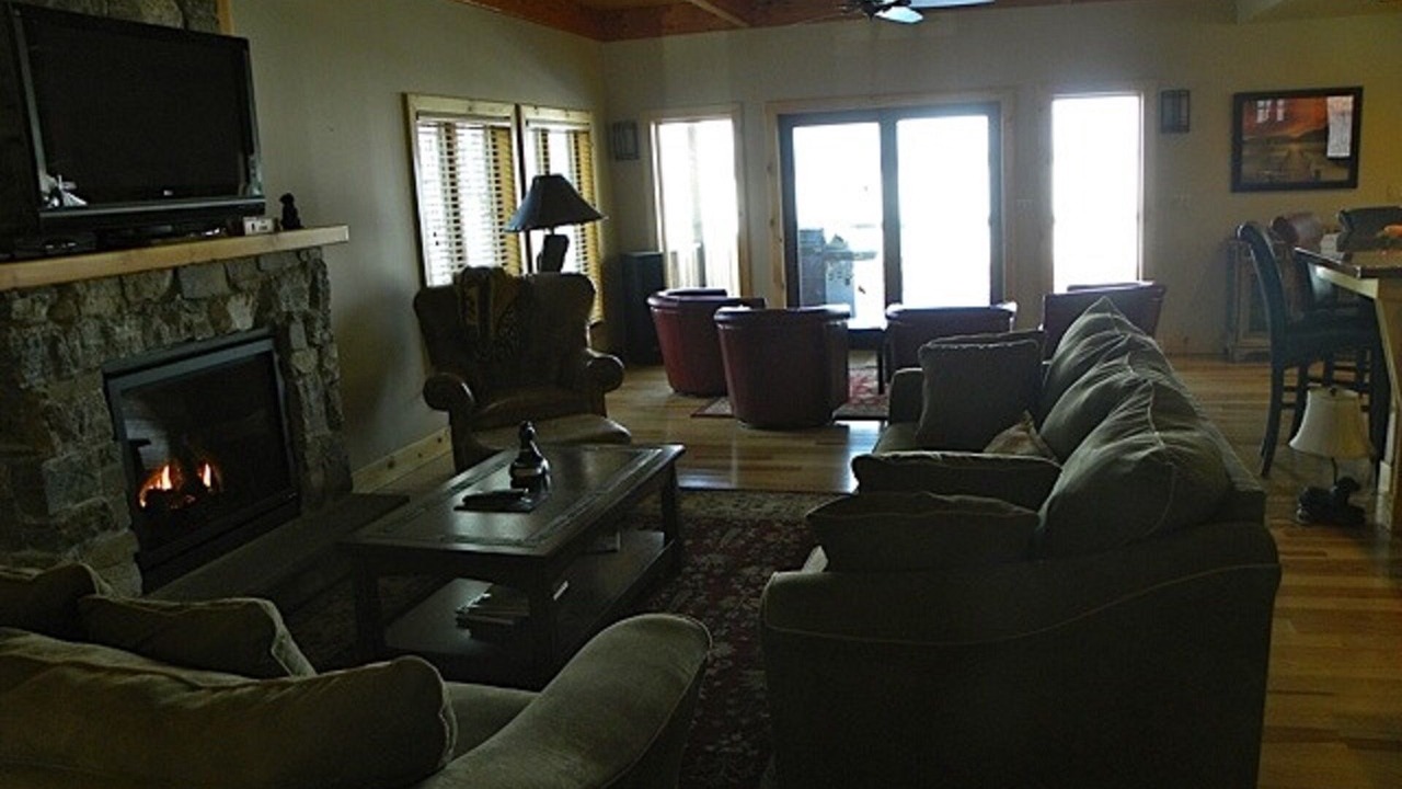Photo of Livingroom in Mayfield