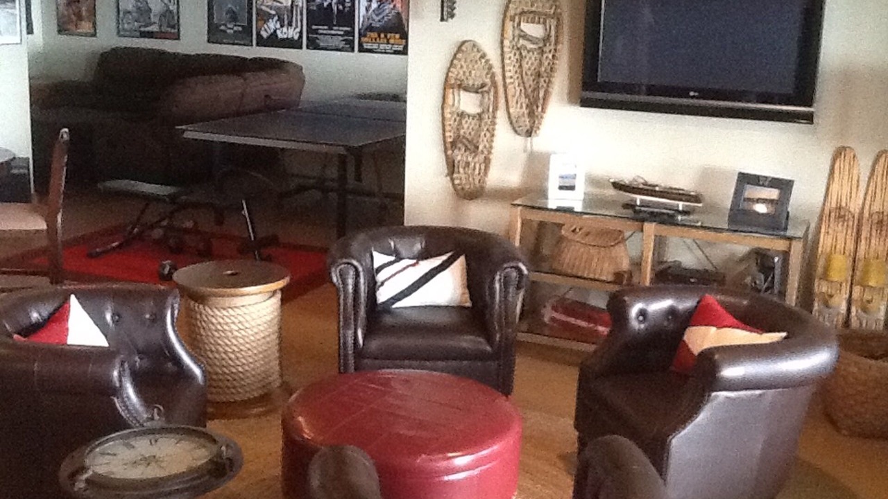Photo of Livingroom in Mayfield