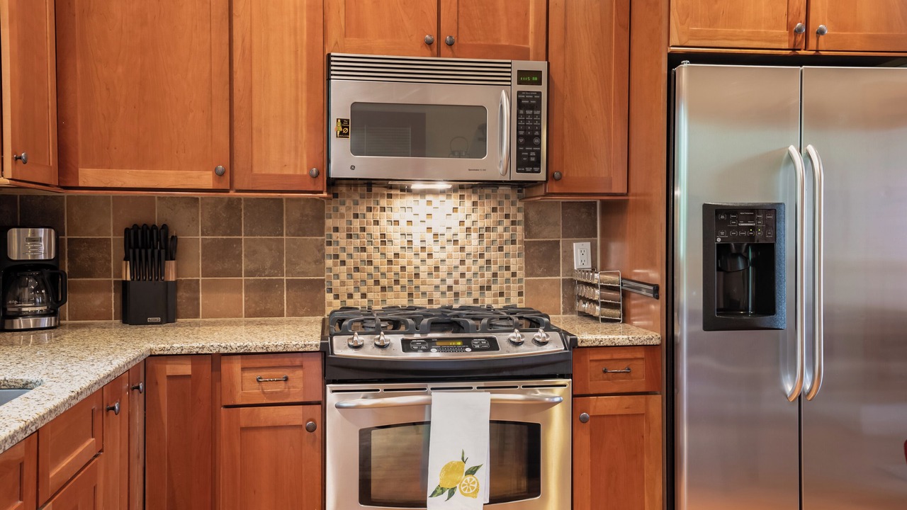 Photo of Kitchen in Northeast Santa Fe