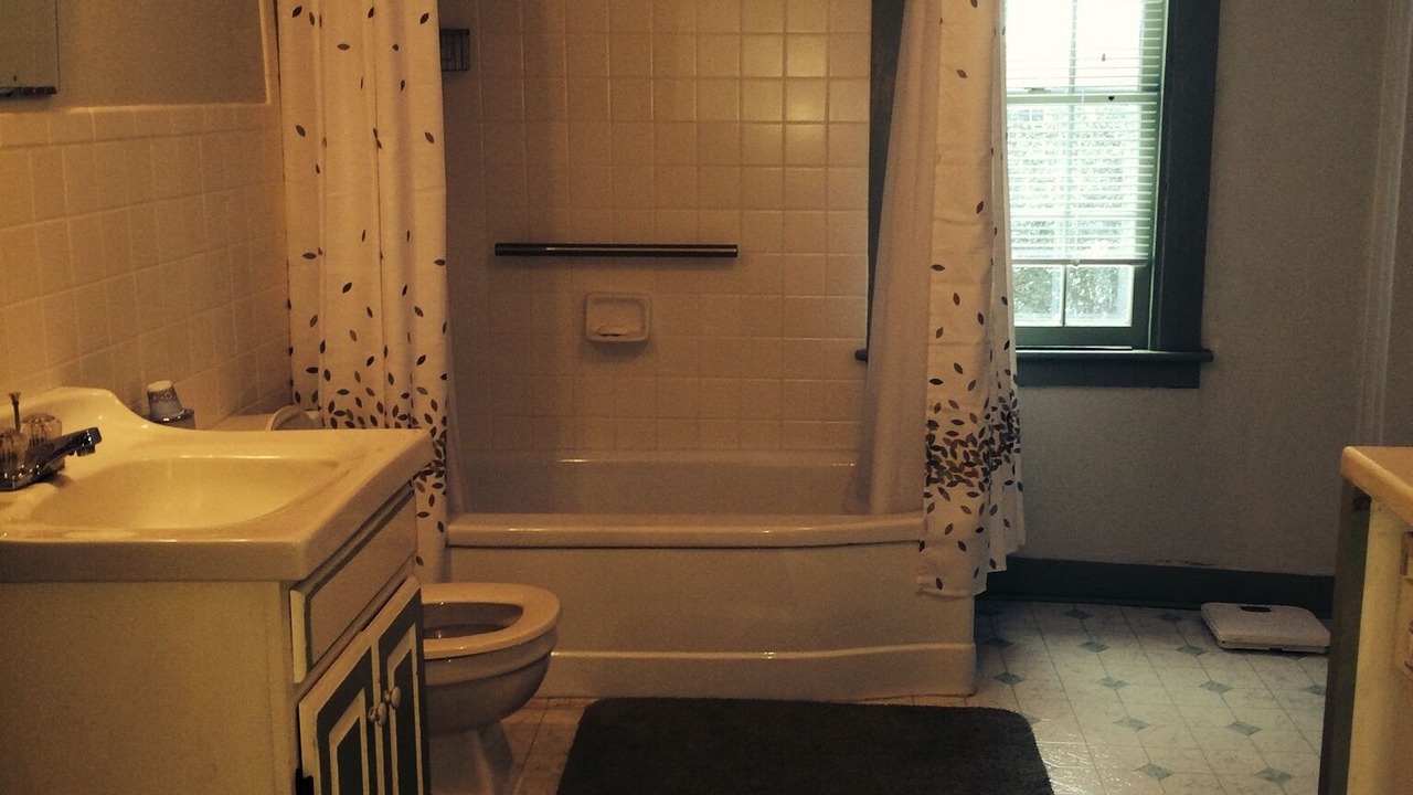Photo of Bathroom in Acworth