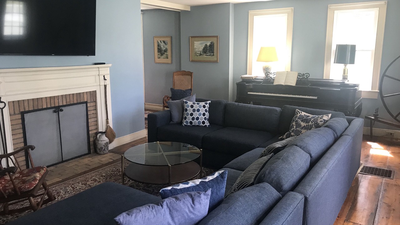 Photo of Bedroom in Hillsdale