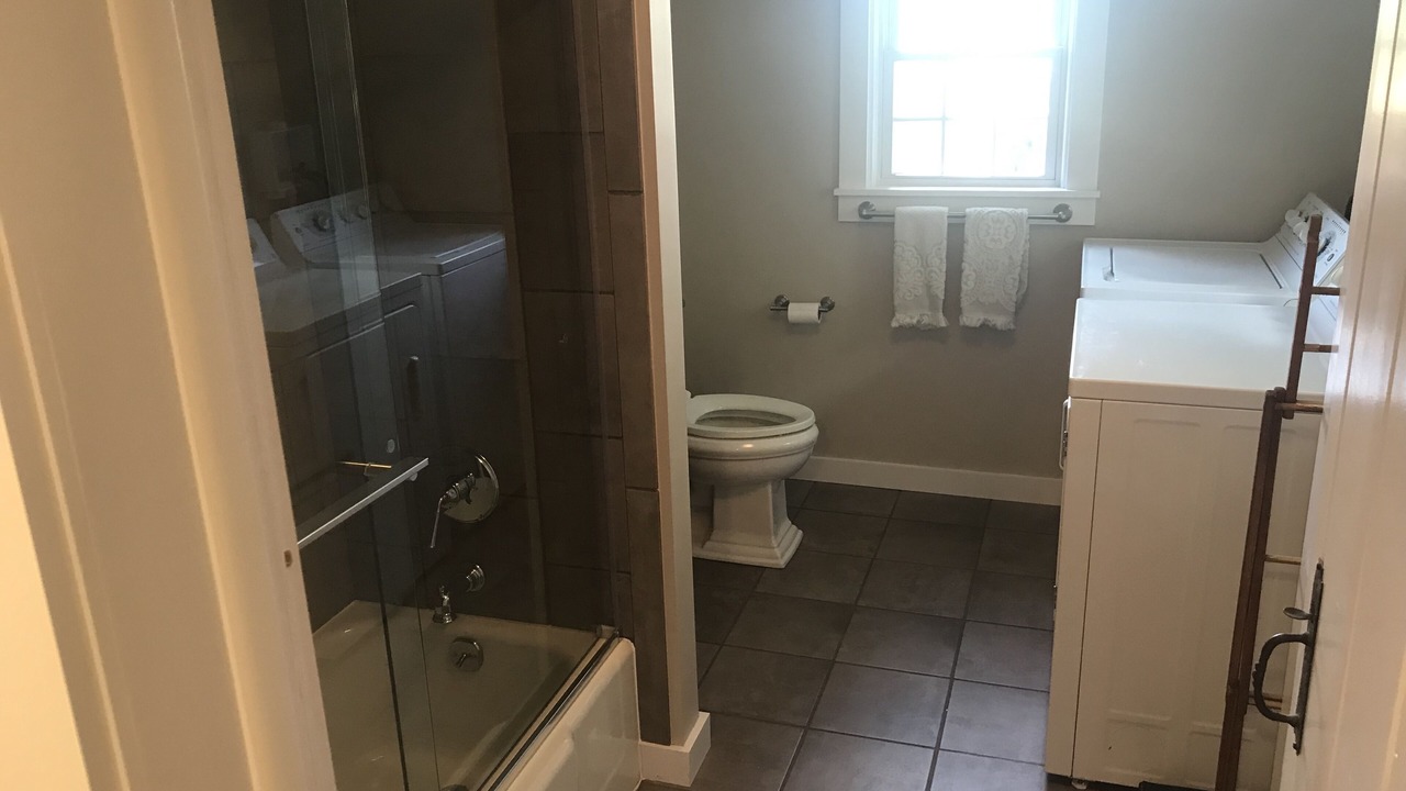 Photo of Bathroom in Hillsdale