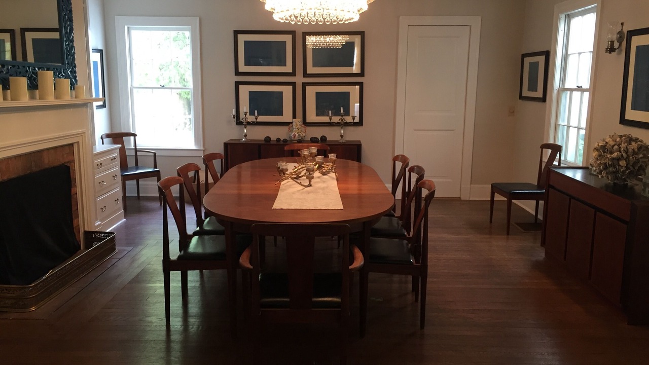 Photo of Livingroom in Elizabethtown