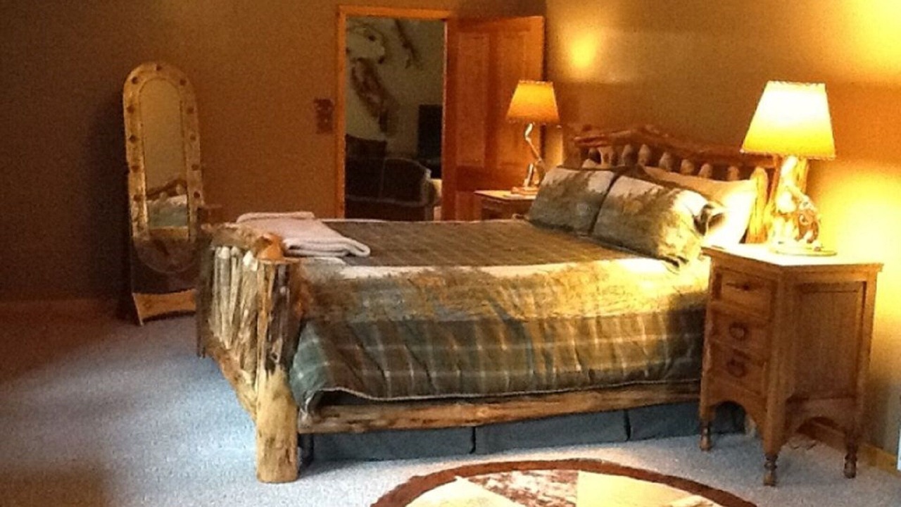 Photo of Bedroom in Taos Ski Valley