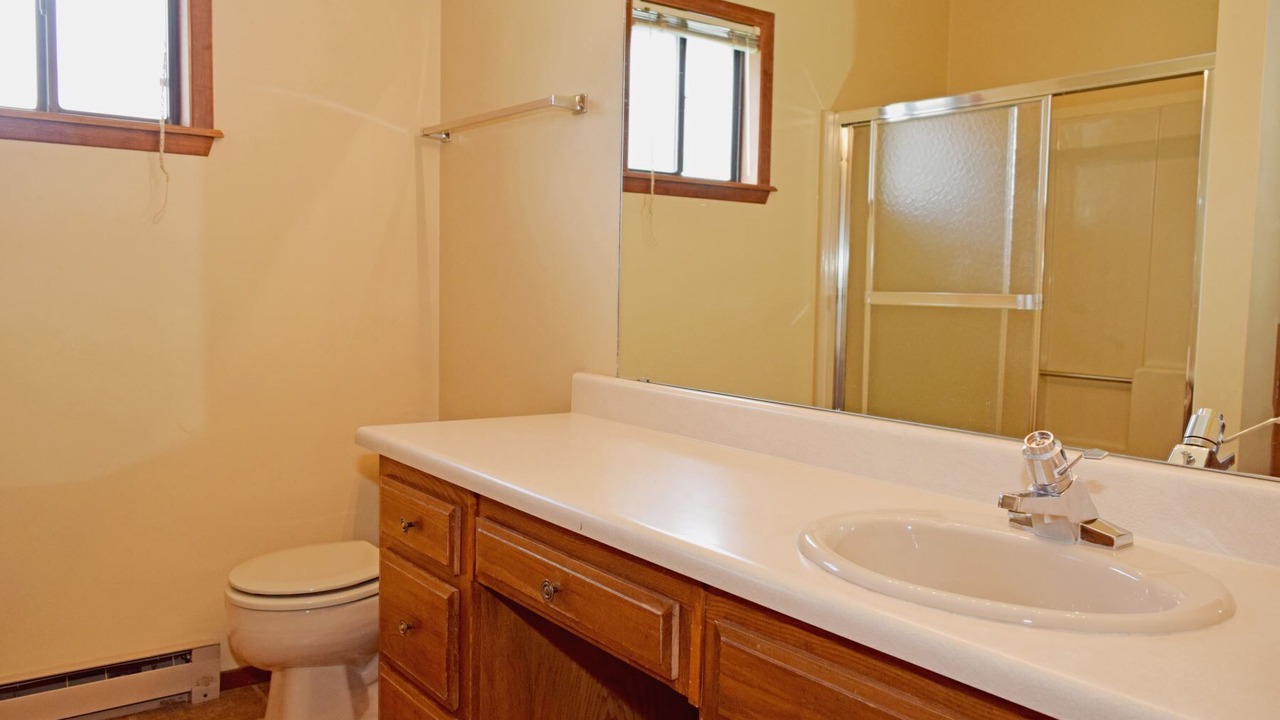 Photo of Bathroom in Red River