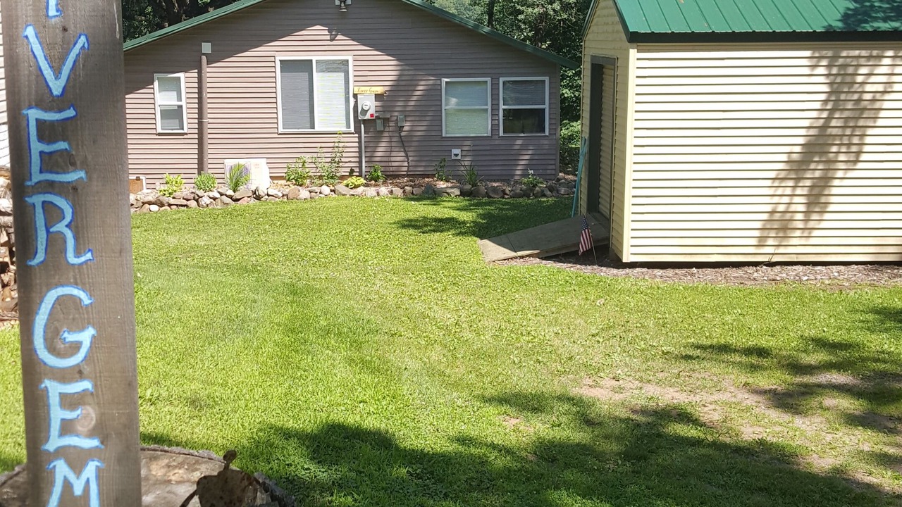 Photo of Others in Amery