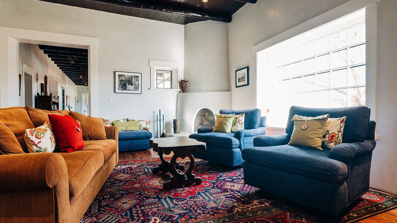Photo of Livingroom in Galisteo