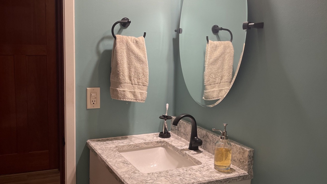 Photo of Bathroom in Linden Hills