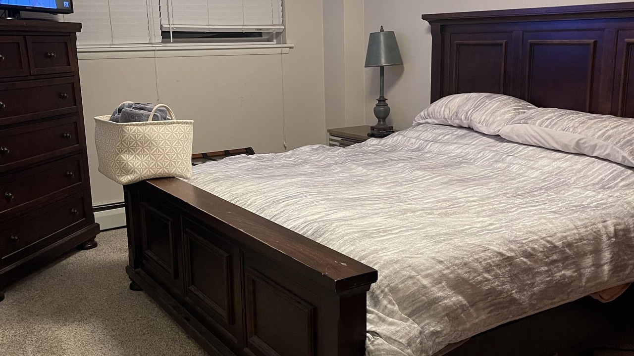 Photo of Bedroom in Linden Hills