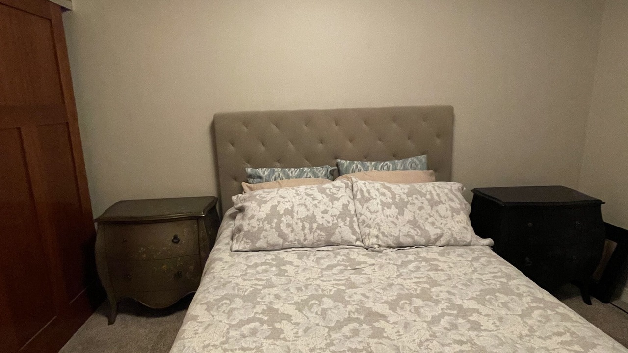 Photo of Bedroom in Linden Hills