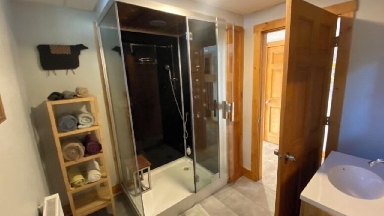 Photo of Bathroom in Indian Lake