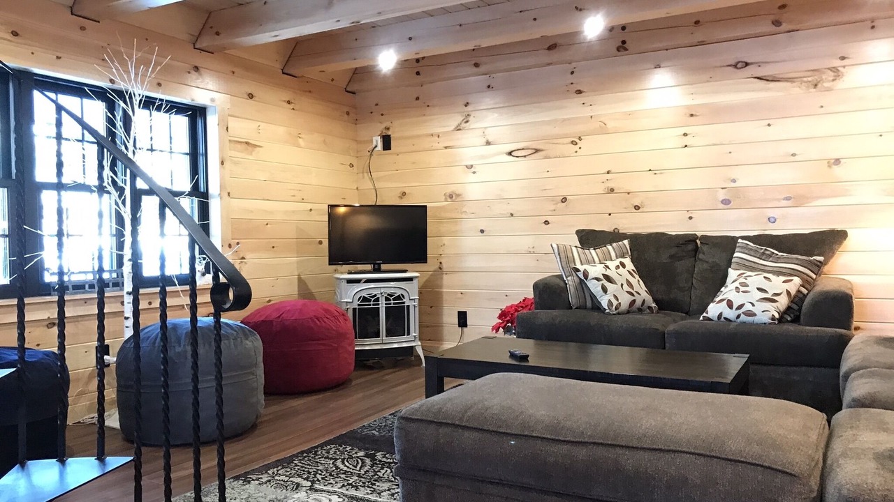 Photo of Bedroom in Pittsburg