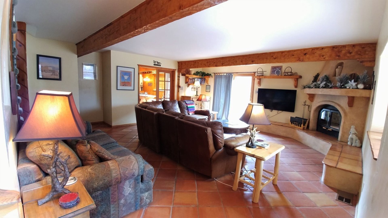 Photo of Livingroom in Red River