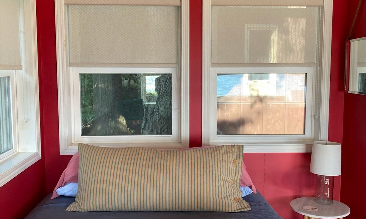 Photo of Bedroom in Redwood