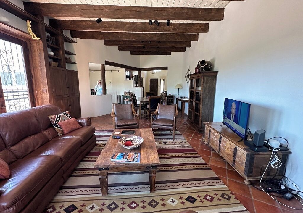 Photo of Livingroom in Northeast Santa Fe