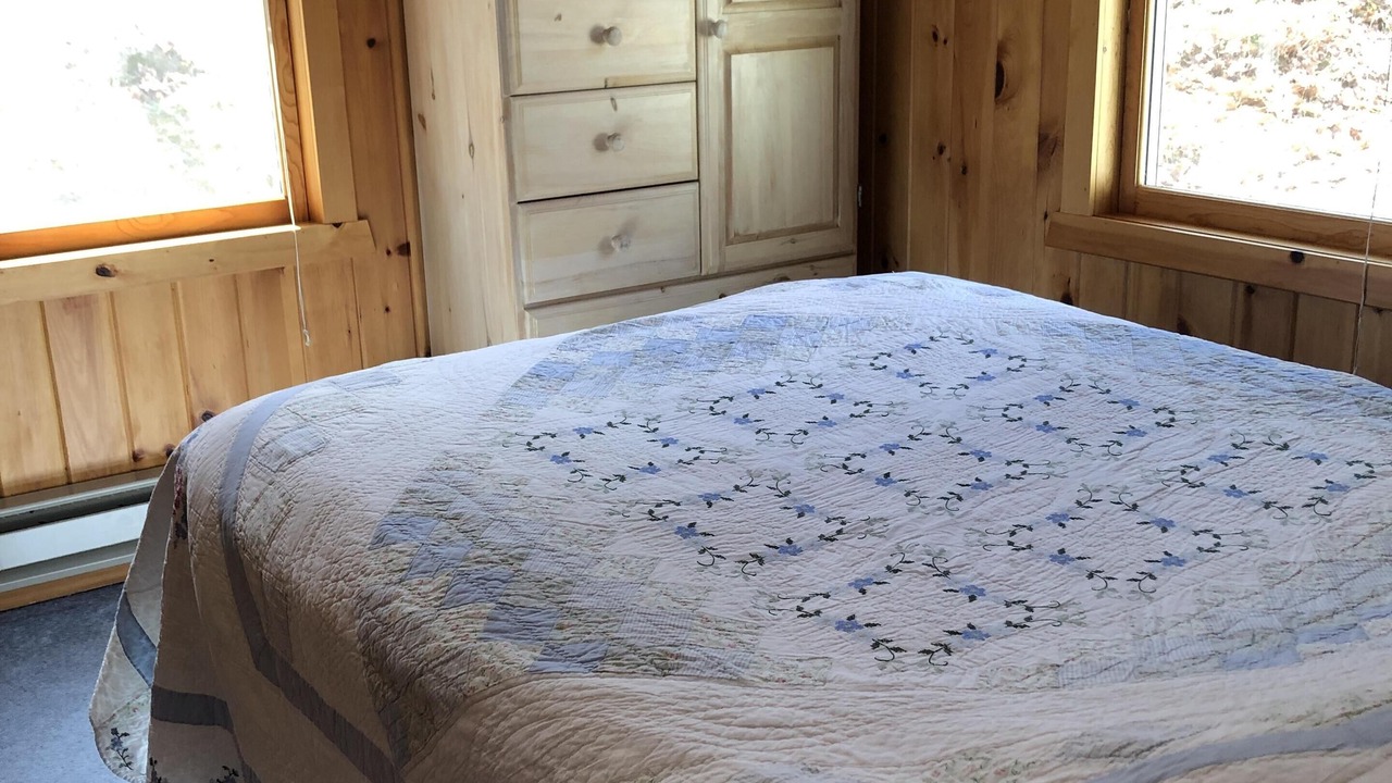 Photo of Bedroom in Drummond