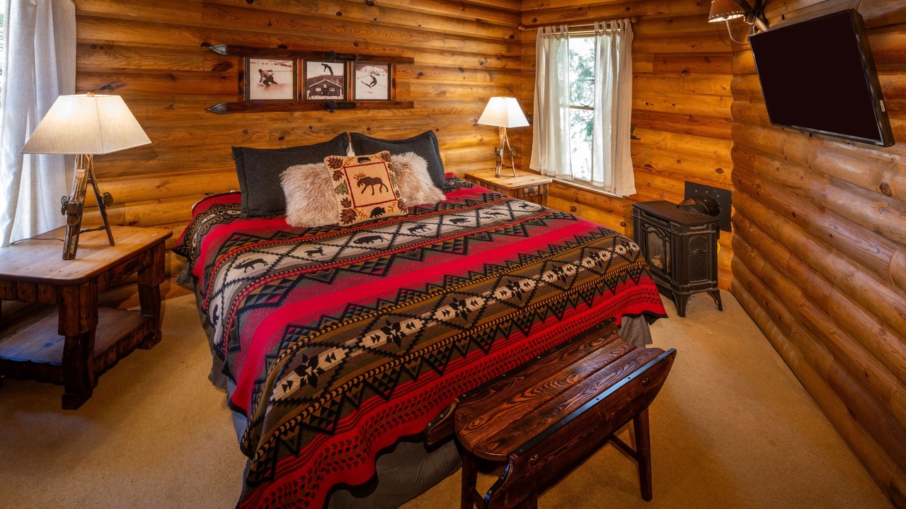 Photo of Bedroom in Taos Ski Valley