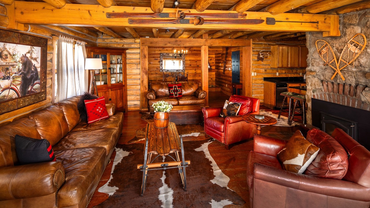 Photo of Livingroom in Taos Ski Valley