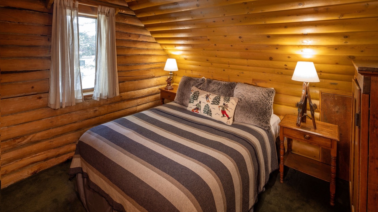 Photo of Bedroom in Taos Ski Valley