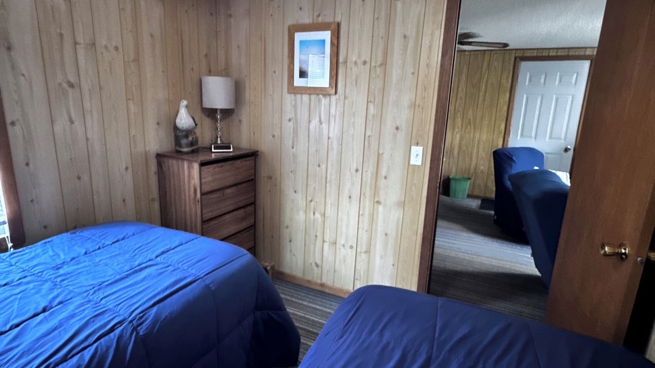 Photo of Bedroom in Shell Lake