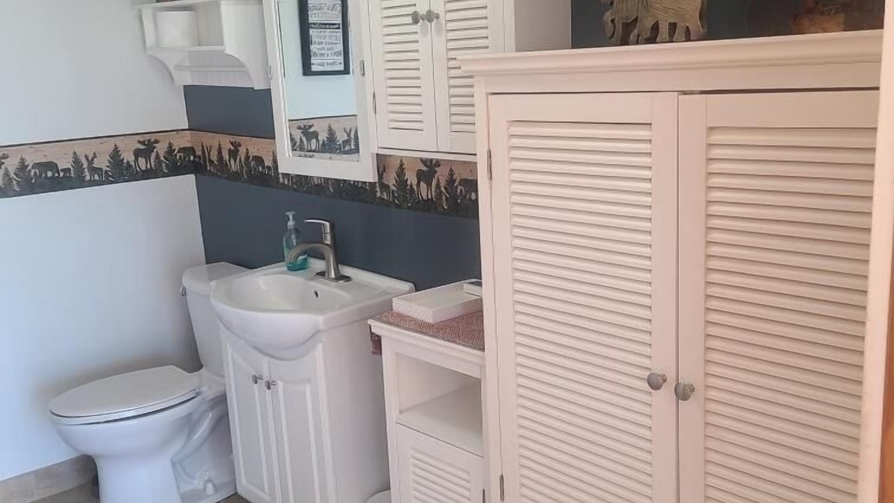 Photo of Bathroom in Grandy