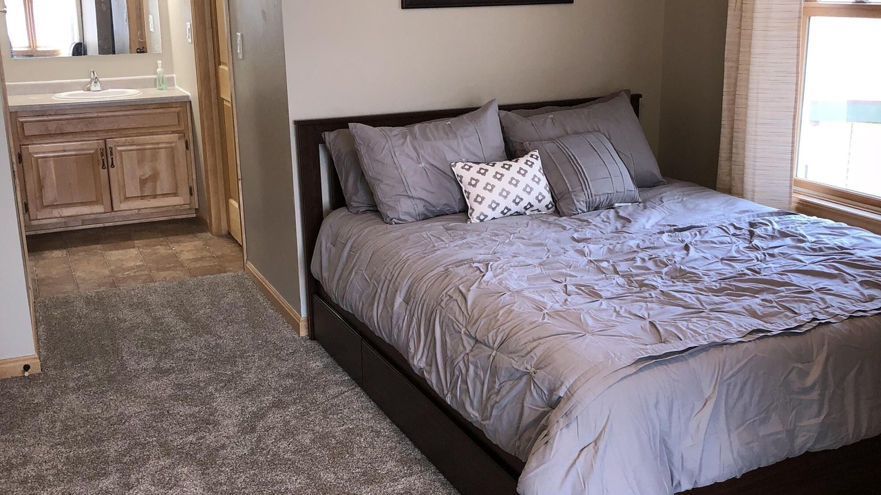 Photo of Bedroom in Abrams