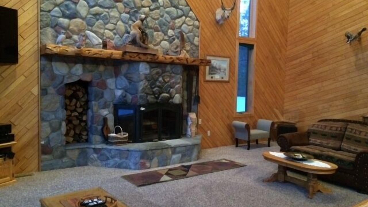 Photo of Livingroom in Hayward