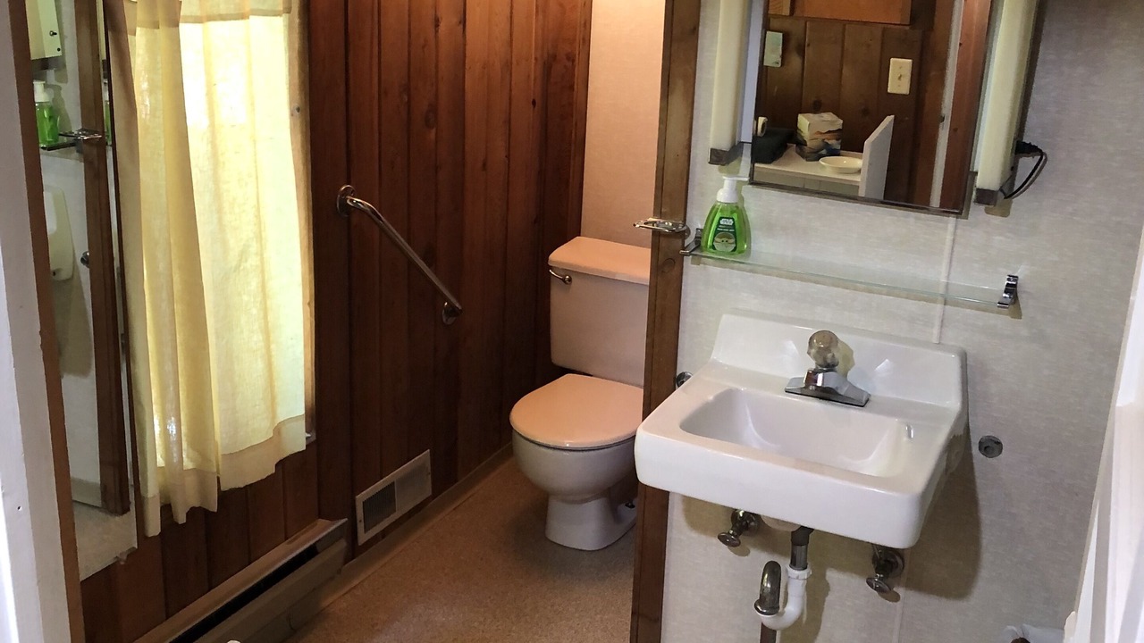 Photo of Bathroom in Indian Lake