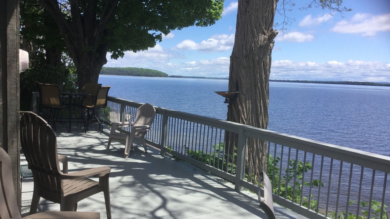 Photo of Patio Balcony in Town of Beekmantown