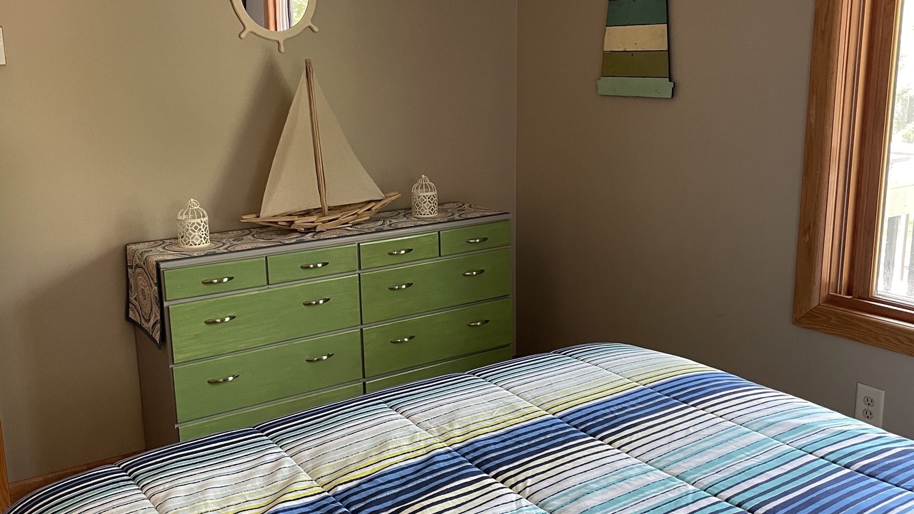 Photo of Bedroom in Wellesley Island