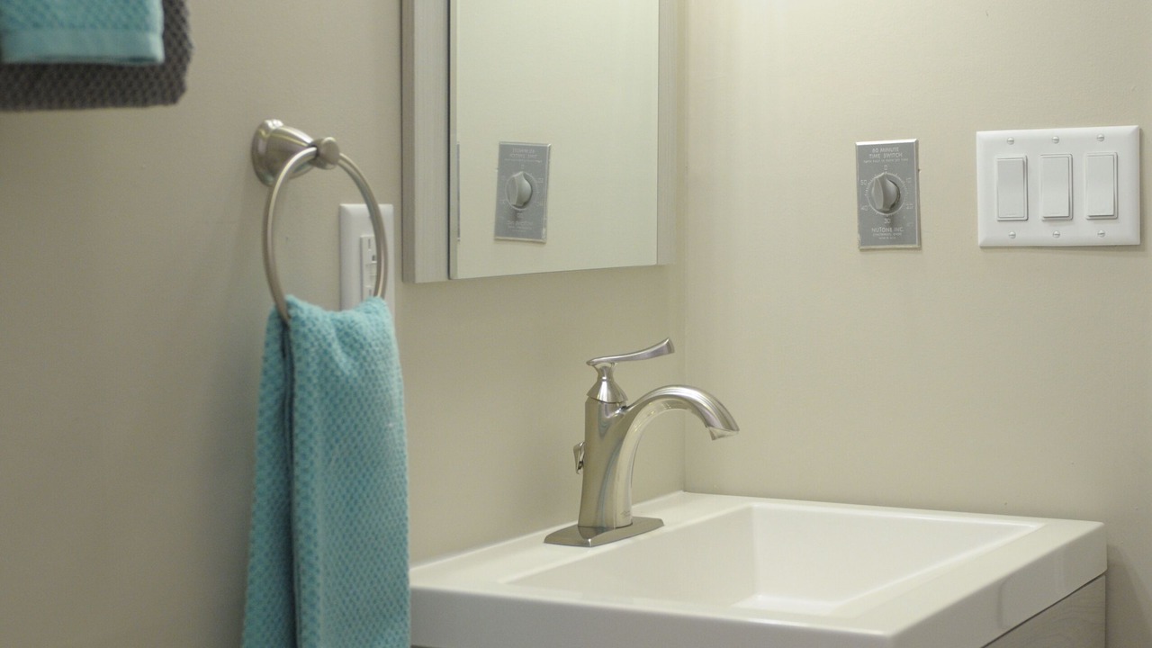 Photo of Bathroom in Huron