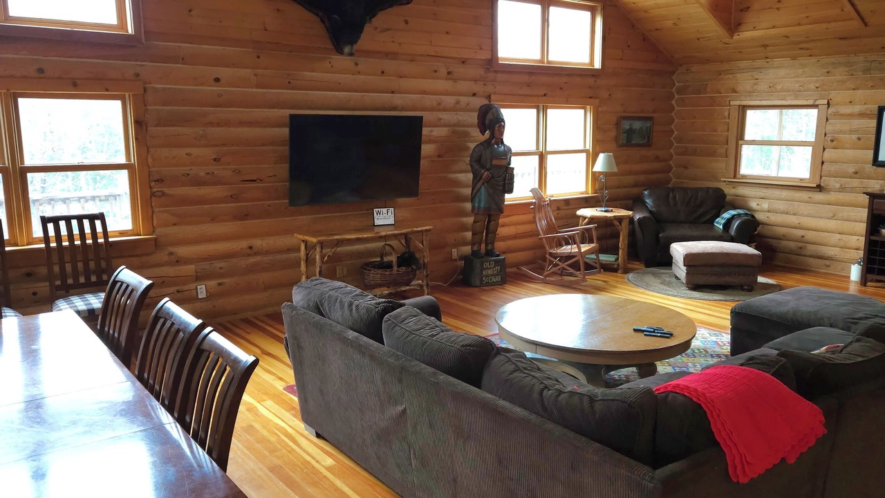 Photo of Livingroom in Hayward