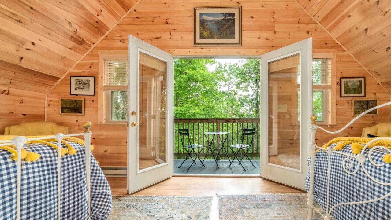 Photo of Patio Balcony in Burks Fork