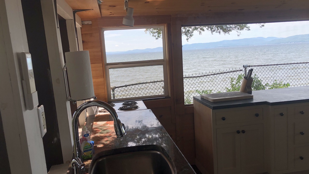 Photo of Bedroom in Malletts Bay