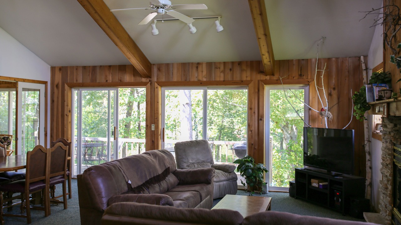Photo of Livingroom in Tomah