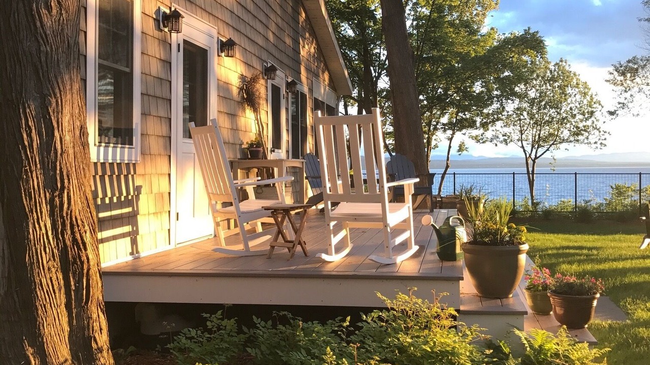 Photo of Others in Malletts Bay