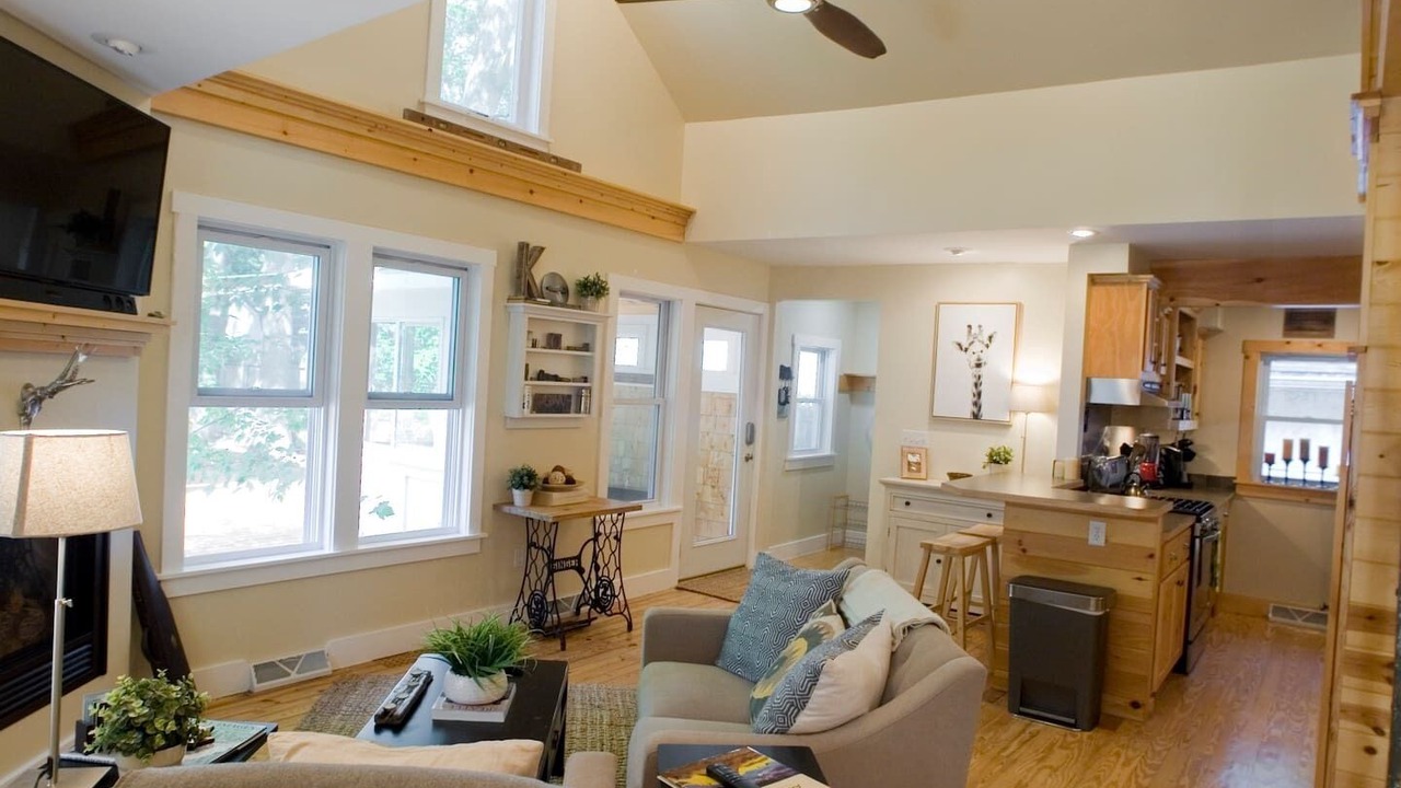 Photo of Livingroom in Spring Lake