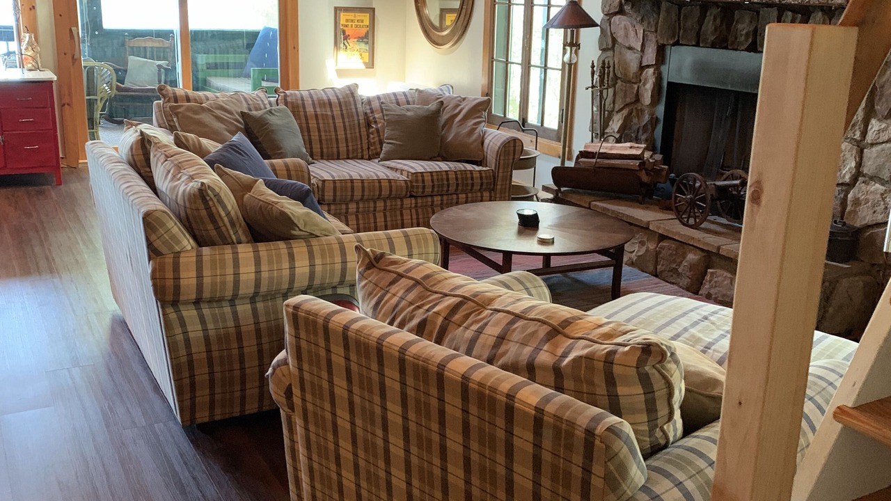 Photo of Livingroom in Willsboro