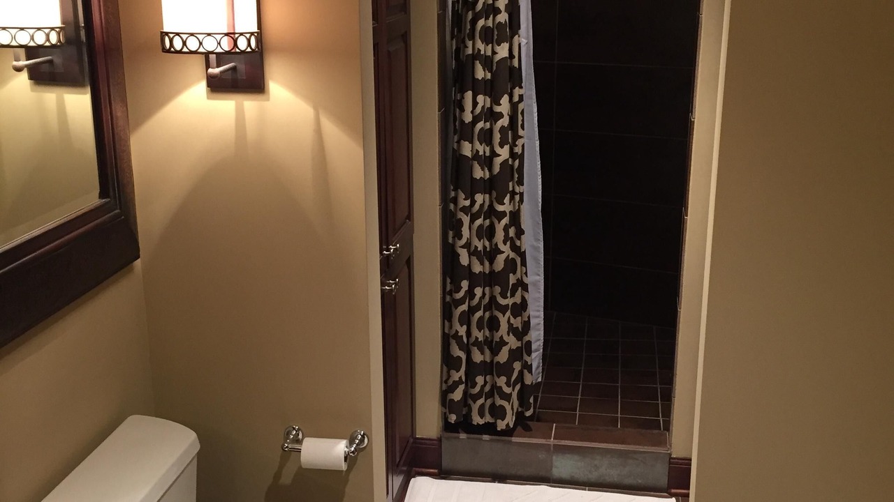 Photo of Bathroom in Mound