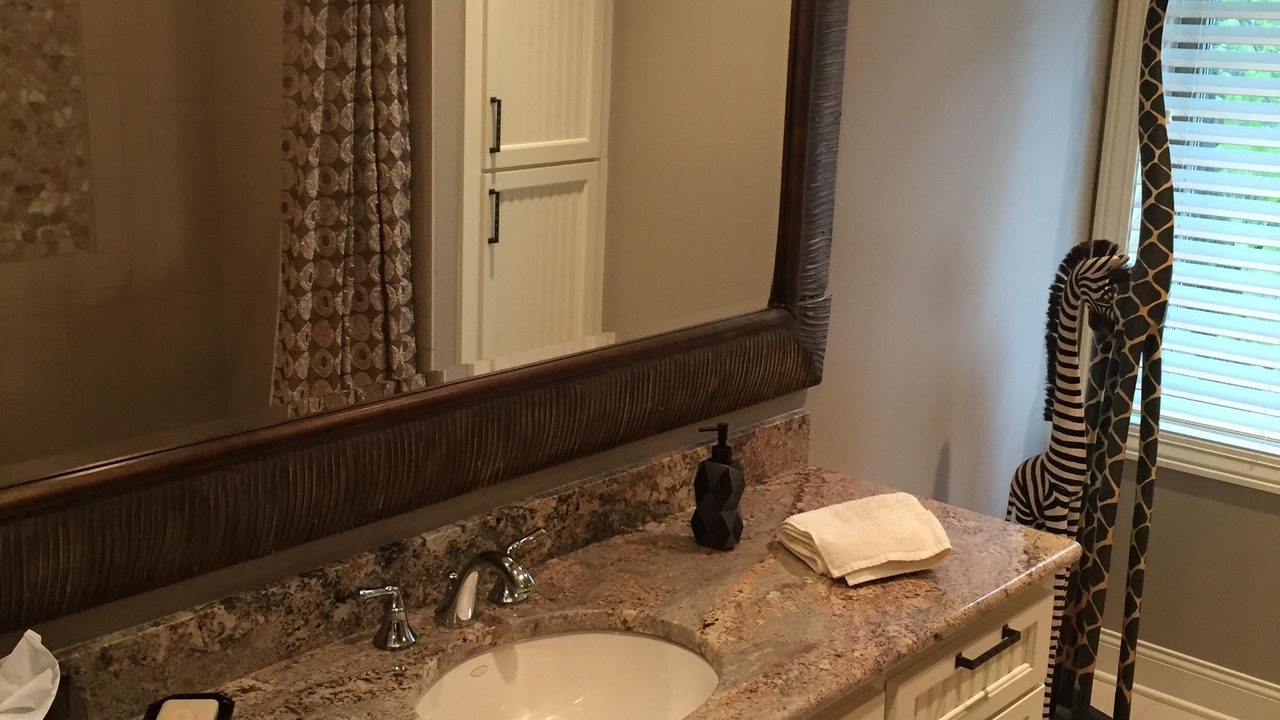 Photo of Bathroom in Mound
